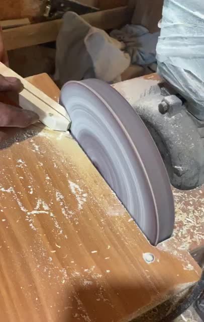 Производство лопаток для натяжного потолка. Изготовление ручки